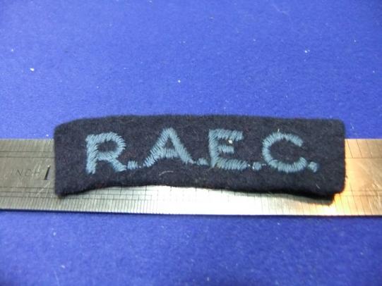 RAEC Royal army educational corps cloth shoulder title