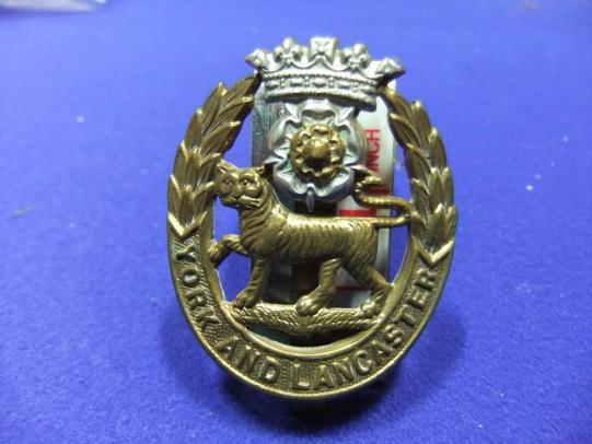 York and lancaster regiment army military cap badge