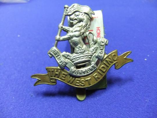 West riding regiment army military cap badge