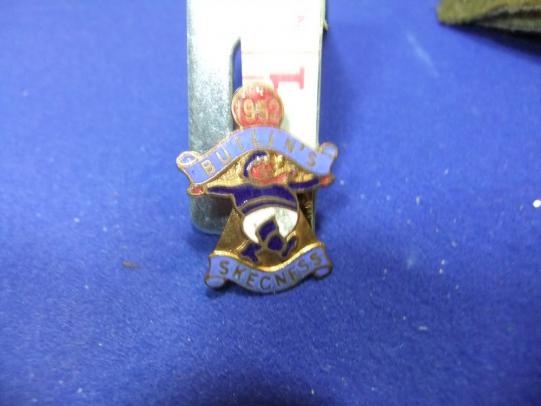 butlins holiday camp badge skegness1952 pass member souvenir