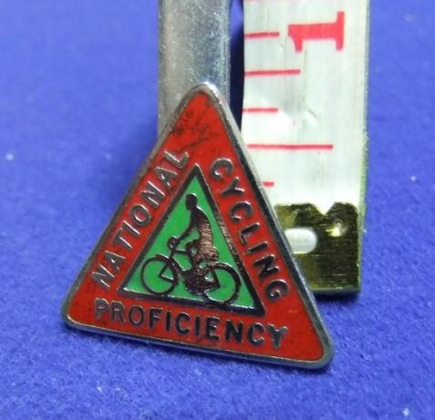 cycling proficiency award test pass badge bicycle cycle 1960s 70s