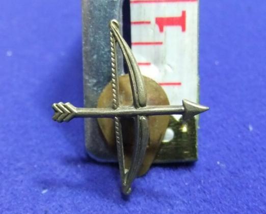 Masonic order secret monitor bow arrow badge mason regalia member membership