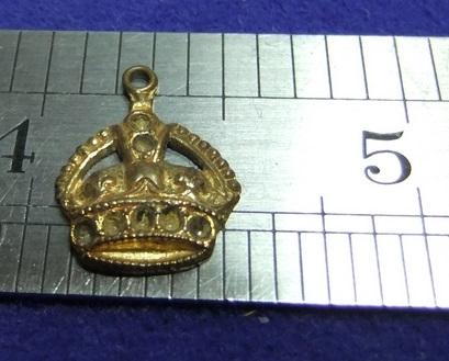 Kings crown brass pendant charm royal commemorative war souvenir keepsake