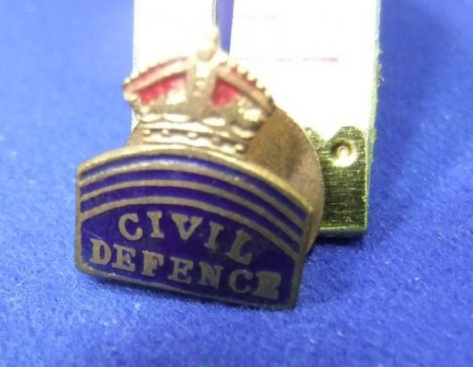 ww2 badge CD civil defence civilian home front war effort volunteer military