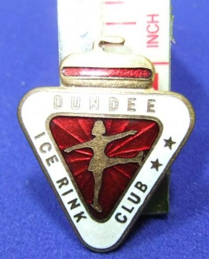 Dundee ice rink club badge skating curling