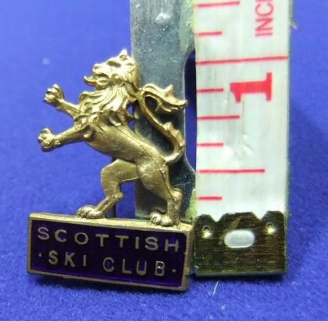 Skiing Scottish Ski Club badge 1920s 30s