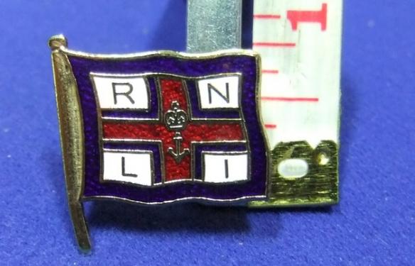 rnli royal national lifeboat institution flag badge appeal charity member