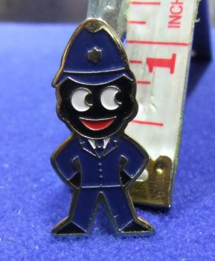 robertsons golly badge brooch policeman 1980s pointed feet