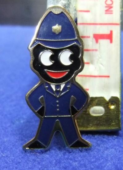 robertsons golly badge brooch policeman 1980s pointed feet