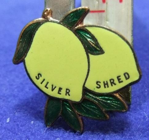 Robertsons Silver Shred Marmalade advertising badge