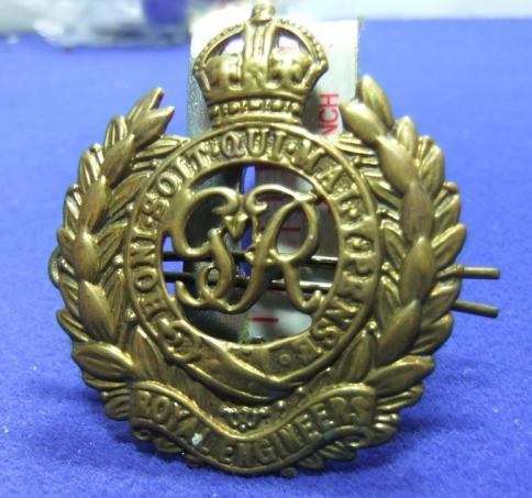ww military cap badge royal engineers kings crown ,