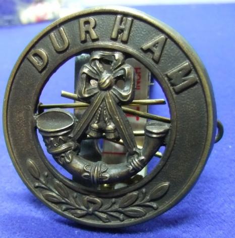 ww military army cap badge DURHAM regiment