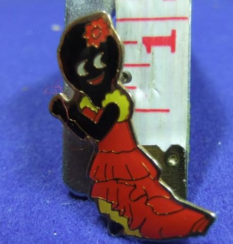 Robertsons 1996 Golly Flamenco Dancer limited edition badge