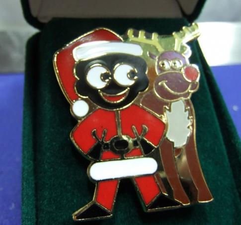 Robertsons badge Golly christmas santa rudolph limited 1998 ,,