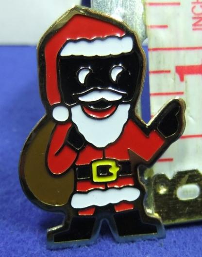 Robertsons badge Golly father christmas limited edition 1990s