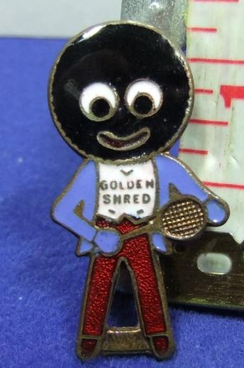 Robertson Golly tennis player badge GOMM