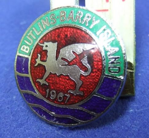 Butlins holiday camp badge barry island 1967