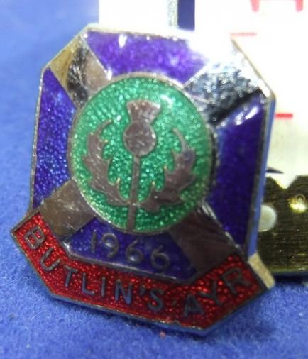 Butlins holiday camp badge ayr 1966