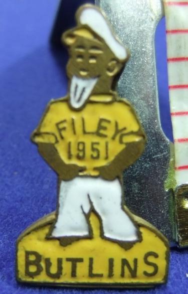 Butlins holiday camp badge filey 1951