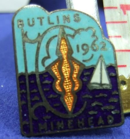 Butlins holiday camp badge minehead 1962