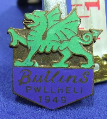 Butlins holiday camp badge pwllheli 1949