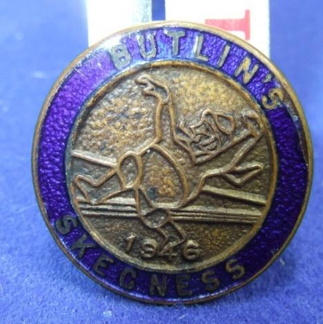 Butlins holiday camp badge skegness 1946