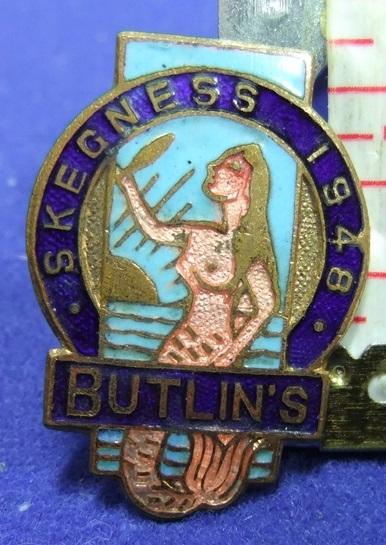 Butlins holiday camp badge skegness 1948