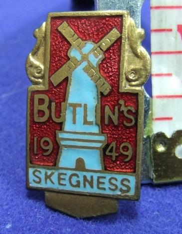 Butlins holiday camp badge skegness 1949