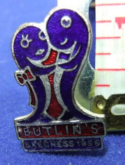 Butlins holiday camp badge skegness 1956