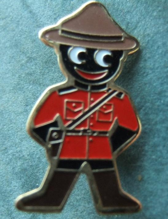 Robertsons Golly Mountie badge brooch 1980s
