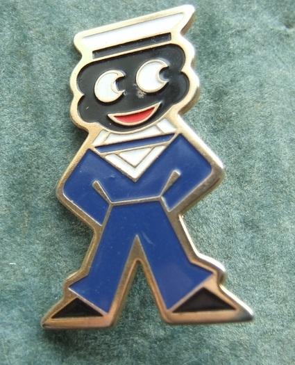 Robertsons Golly Sailor badge brooch 1980s