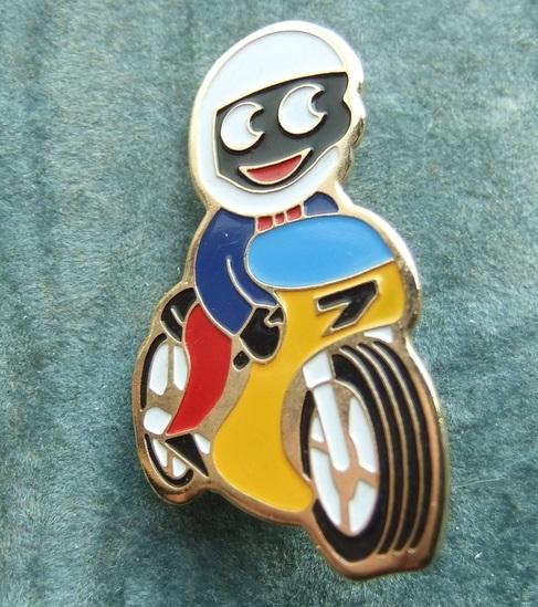 Robertsons golly badge Motorcycle Motorcyclist 1980s  MID BLUE SCREEN