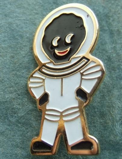 Robertsons golly badge brooch astronaut 1990s