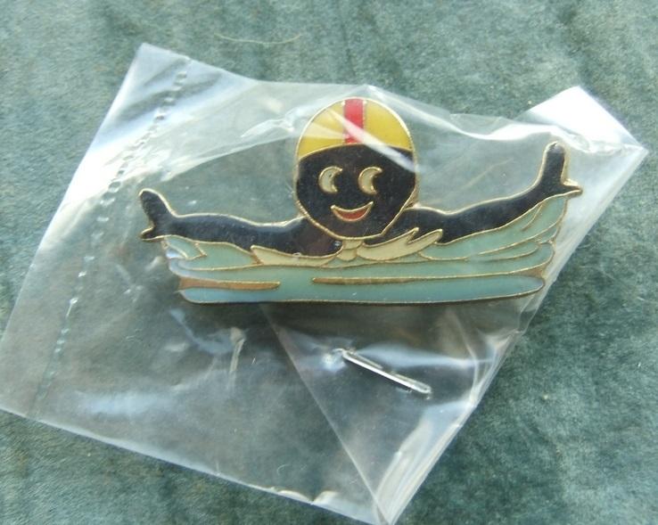 Robertsons golly badge Swimmer 1993 94 large acrylic