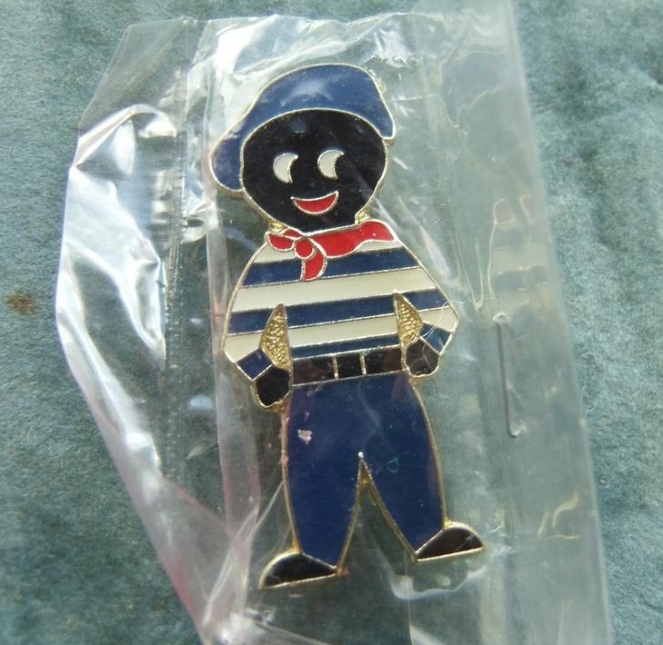 Robertsons golly badge frenchman LARGE KNOT 1993 94 large acrylic