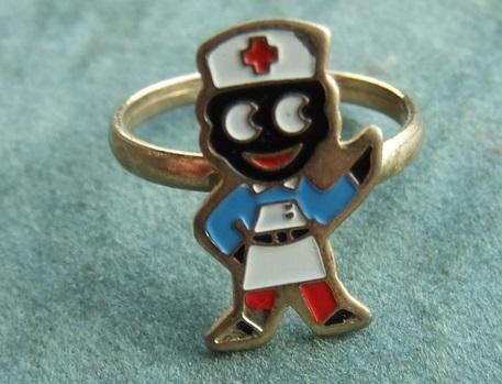Robertsons Golly Ring 1980s Nurse pointed feet
