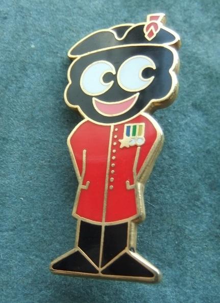 Golly Chelsea Pensioner Badge NON Robertsons