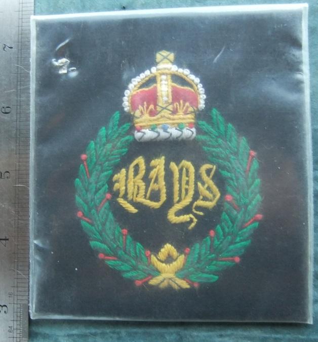 Queen’s Bays 2nd Dragoon Guards Blazer Badge