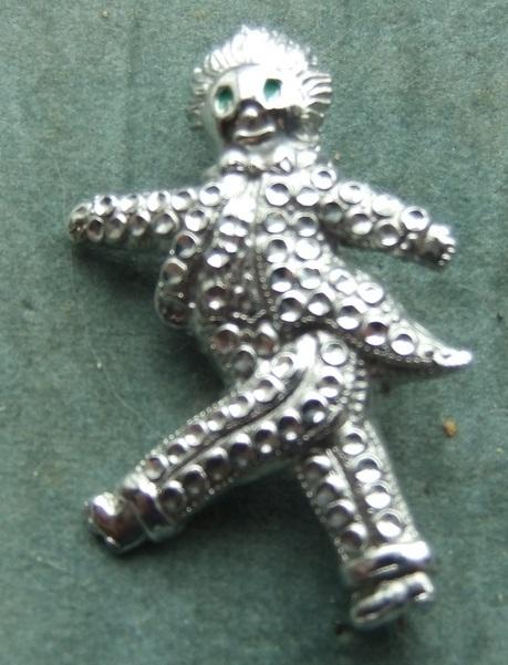 Golly Brooch Badge Non Robertsons Chrome