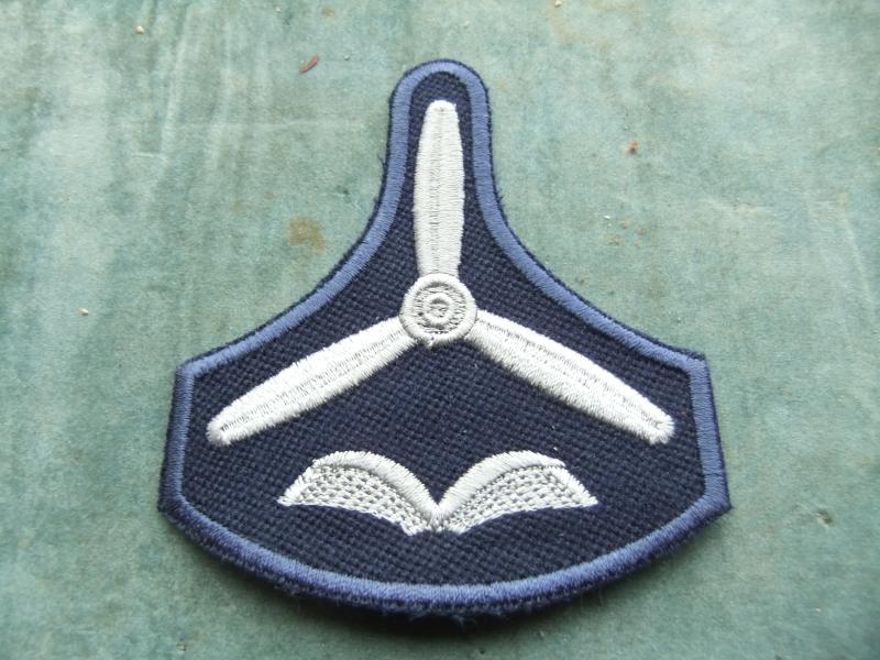 Irish Defence Force Air Corps 3 Star Airman Patch