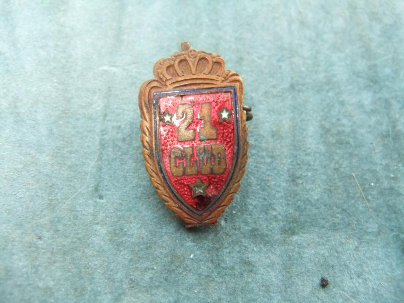 Butlins 21 Club Badge WW2 era