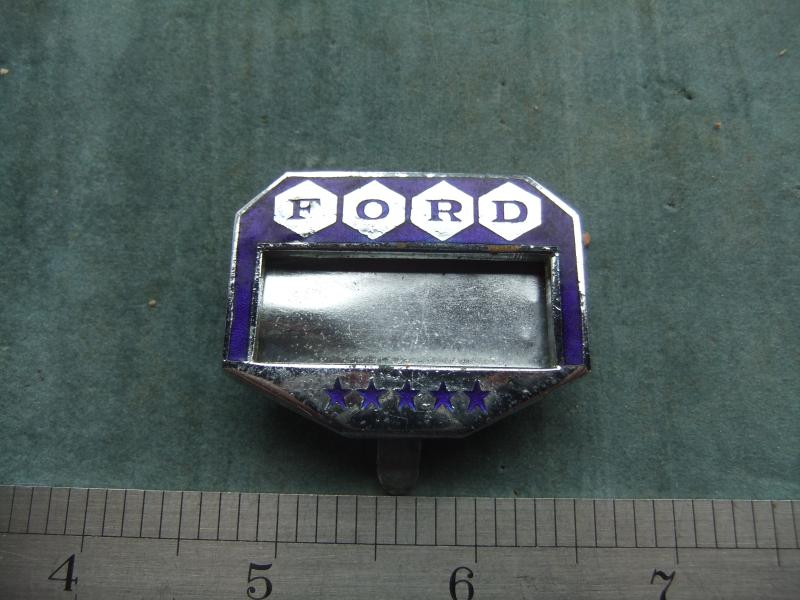 A Ford 5 Star Exhibitors Reps Badge 1950s Tractors