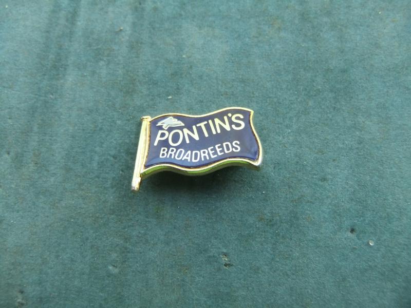 Pontins Holiday Camp Badge Broadreeds